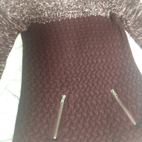 Maroon Sweater  - It's Our Time - Large - Picture 3 of 3